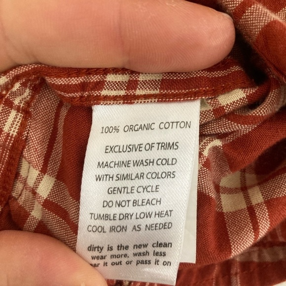 Toad&Co Smythy Short Sleeve Shirt Red Plaid Button Front Outdoors Comfy Chores - Picture 11 of 12